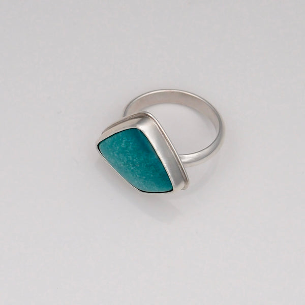 Geo Ring #6 - Carico Lake  Turquoise - Size 6.75